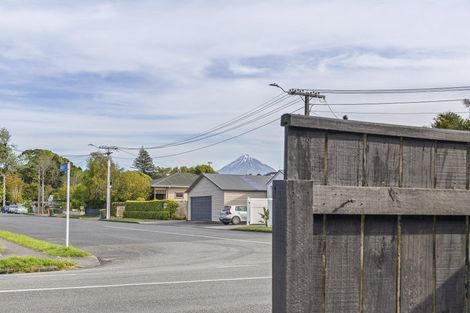 Photo of property in 165 Lemon Street, Strandon, New Plymouth, 4312