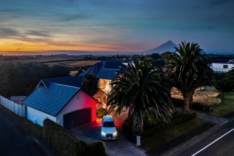 Photo of property in 47 Rata Street, Hawera, 4610