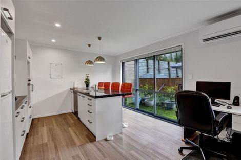 Photo of property in 16 Nukuroa Close, Waitara, 4320