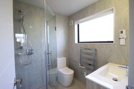 Photo of property in 14 Vazey Way, Hobsonville, Auckland, 0618