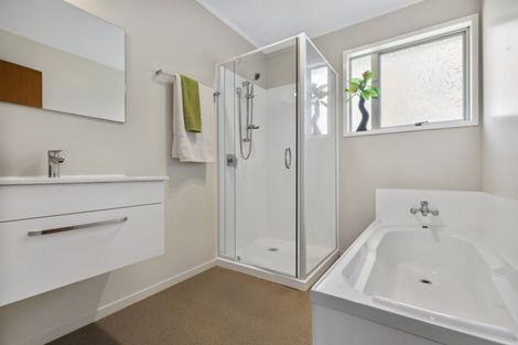 Photo of property in 3b Newcastle Road, Dinsdale, Hamilton, 3204