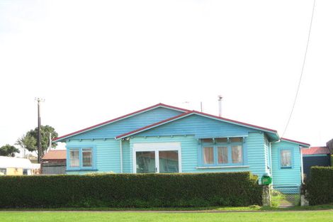 Photo of property in 10a High Street West, Waitara, 4320