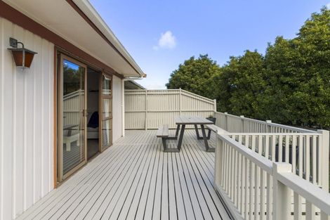 Photo of property in 46 Sandspit Road, Waiuku, 2123