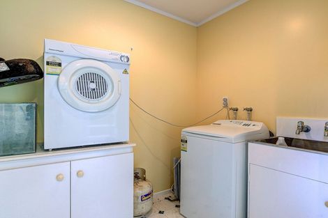 Photo of property in 27 Thornley Street, Titahi Bay, Porirua, 5022