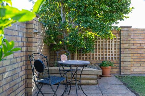Photo of property in 284 Grey Street, Palmerston North, 4414