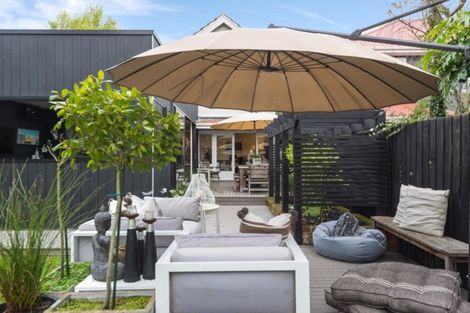 Photo of property in 15 Innes Road, St Albans, Christchurch, 8052