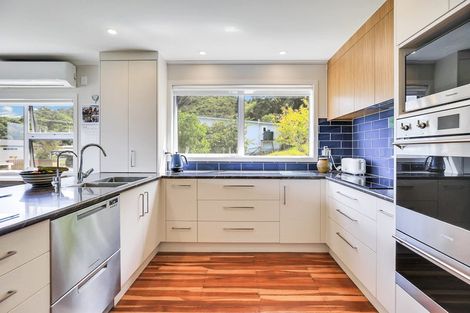 Photo of property in 4 Hazlett Road, Te Mata, Thames, 3575