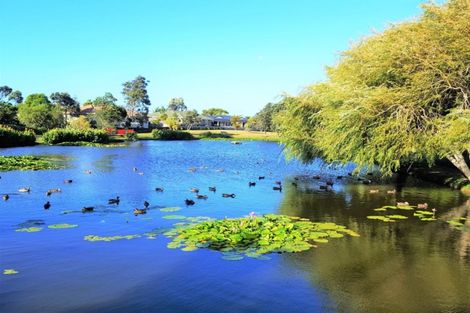 Photo of property in 14 Judd Place, Orewa, 0931