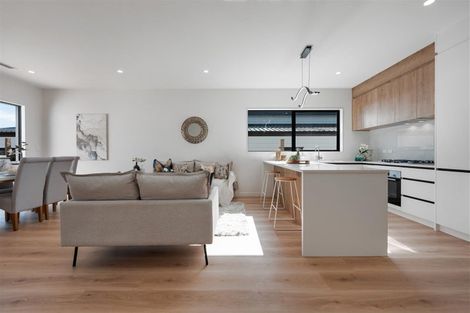 Photo of property in 46 Whakairo Crescent, Gulf Harbour, Whangaparaoa, 0930