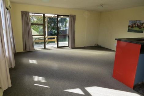 Photo of property in 57 Mazengarb Road, Paraparaumu Beach, Paraparaumu, 5032