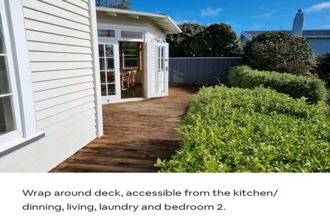 Photo of property in 8 Fox Street, Opunake, 4616