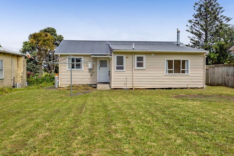 Photo of property in 4 Middlesex Street, Patea, 4520