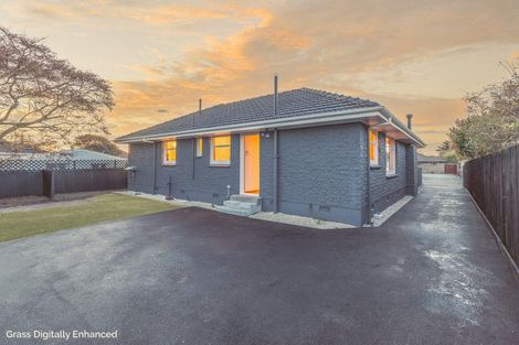 Photo of property in 15 Gresham Terrace, New Brighton, Christchurch, 8083