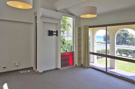 Photo of property in 26 Charles Street, Westshore, Napier, 4110