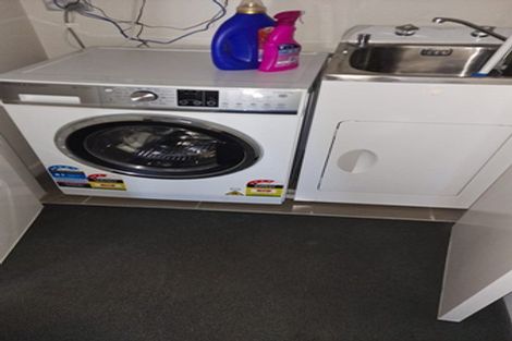 Photo of property in Monument Apartments, 5c/245 Wakefield Street, Te Aro, Wellington, 6011