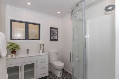 Photo of property in 39b Hetley Crescent, Taradale, Napier, 4112