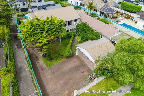 Photo of property in 7 Aberdeen Road, Castor Bay, Auckland, 0620