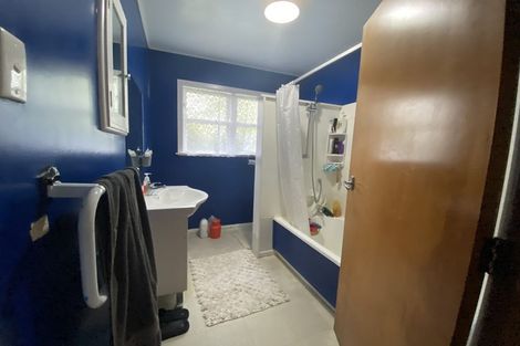 Photo of property in 98c Waiwhetu Road, Waterloo, Lower Hutt, 5011