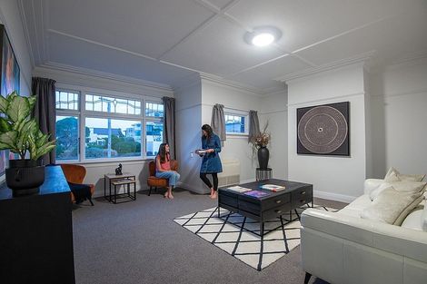 Photo of property in 31 Beach Street, Saint Clair, Dunedin, 9012