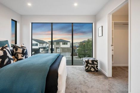 Photo of property in 12 Tawatawa Street, Long Bay, Auckland, 0630