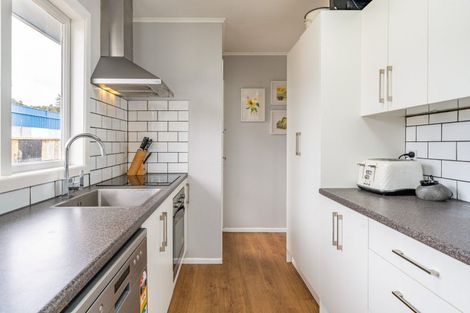 Photo of property in 39 Mountbatten Grove, Clouston Park, Upper Hutt, 5018