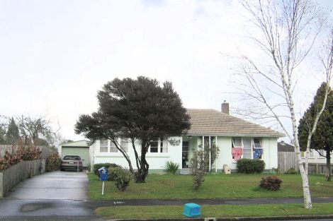 Photo of property in 34 Montgomery Crescent, Bader, Hamilton, 3206