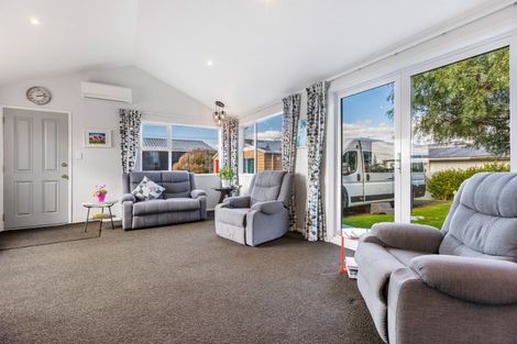 Photo of property in 5a High Street West, 4320