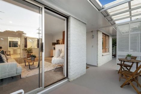 Photo of property in 3/22 Alma Road, Milford, Auckland, 0620