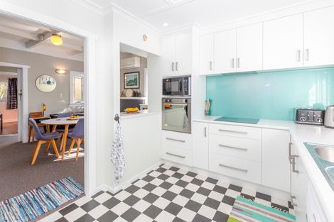 Photo of property in 28 John Street, Pukekohe, 2120