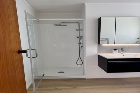 Photo of property in 2/42 Matua Road, Matua, Tauranga, 3110