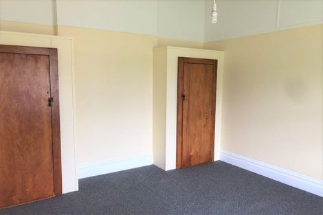 Photo of property in 50 Oxford Street, Lansdowne, Masterton, 5810