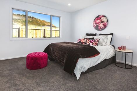Photo of property in 156 Navigation Drive, Whitby, Porirua, 5024