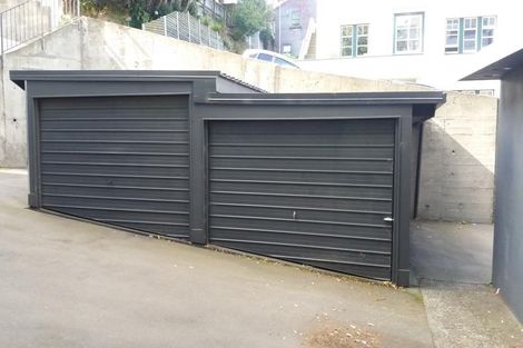 Photo of property in Windsor Court, 340u2 Tinakori Road, Thorndon, Wellington, 6011