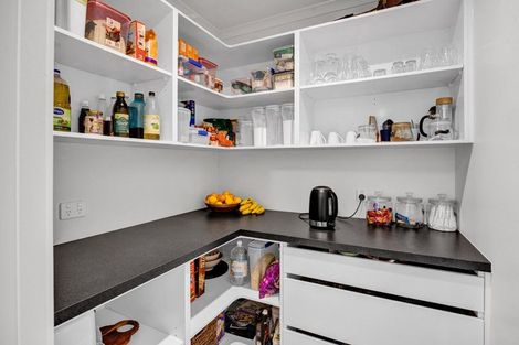 Photo of property in 48b Celia Street, Stratford, 4332