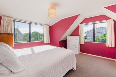 Photo of property in 147 Field Way, Waikanae Beach, Waikanae, 5036