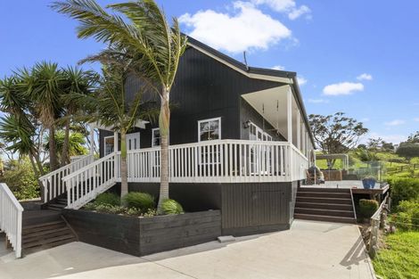 Photo of property in 173 Pinchgut Road, Kaukapakapa, 0873