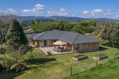 Photo of property in 22 Grande View Terrace, Ohau, Levin, 5570