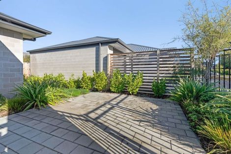 Photo of property in 8/3 Nyoli Street, Northcote, Christchurch, 8052
