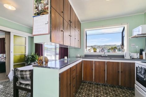 Photo of property in 19 Thirlmere Street, Wainuiomata, Lower Hutt, 5014
