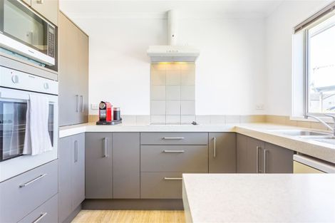 Photo of property in 418a Old Te Atatu Road, Te Atatu Peninsula, Auckland, 0610