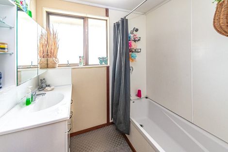 Photo of property in 34a Hood Street, Castlecliff, Whanganui, 4501