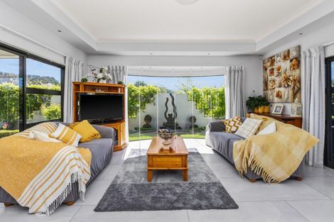 Photo of property in 36 Kensington Drive, Taradale, Napier, 4112