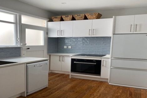 Photo of property in 1u4 Earls Terrace, Mount Victoria, Wellington, 6011
