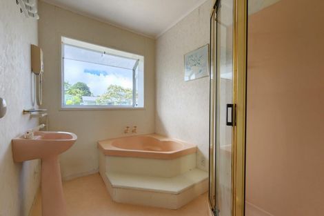 Photo of property in 95 Fisher Parade, Sunnyhills, Auckland, 2010