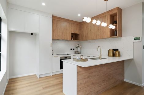 Photo of property in 13b Purata Place, Mangere Bridge, Auckland, 2022