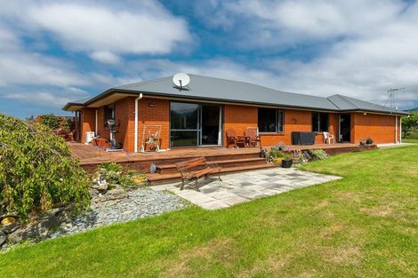 Photo of property in 11 Hunt Street, Waimate, 7978