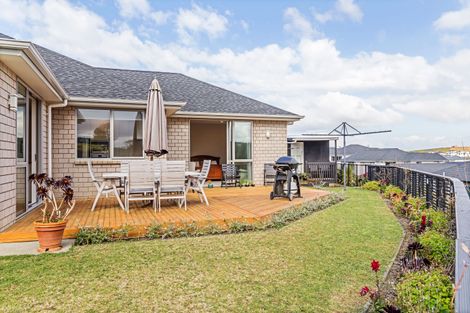 Photo of property in 23 Flavell Drive, Orewa, 0931