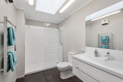 Photo of property in 379 Papanui Road, Strowan, Christchurch, 8052