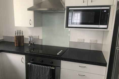 Photo of property in 34f5 Hawkestone Street, Thorndon, Wellington, 6011