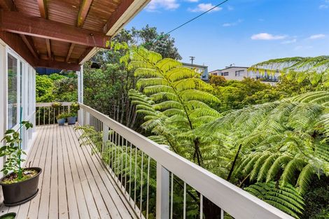 Photo of property in 14 Tensing Place, Khandallah, Wellington, 6035